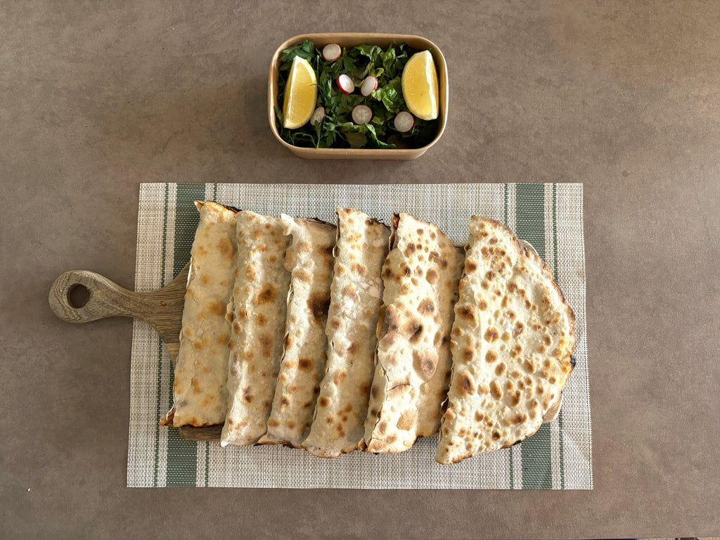 6 lahmacun served on board